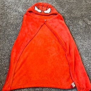 Small Spiderman Throw with hood and button to wear.